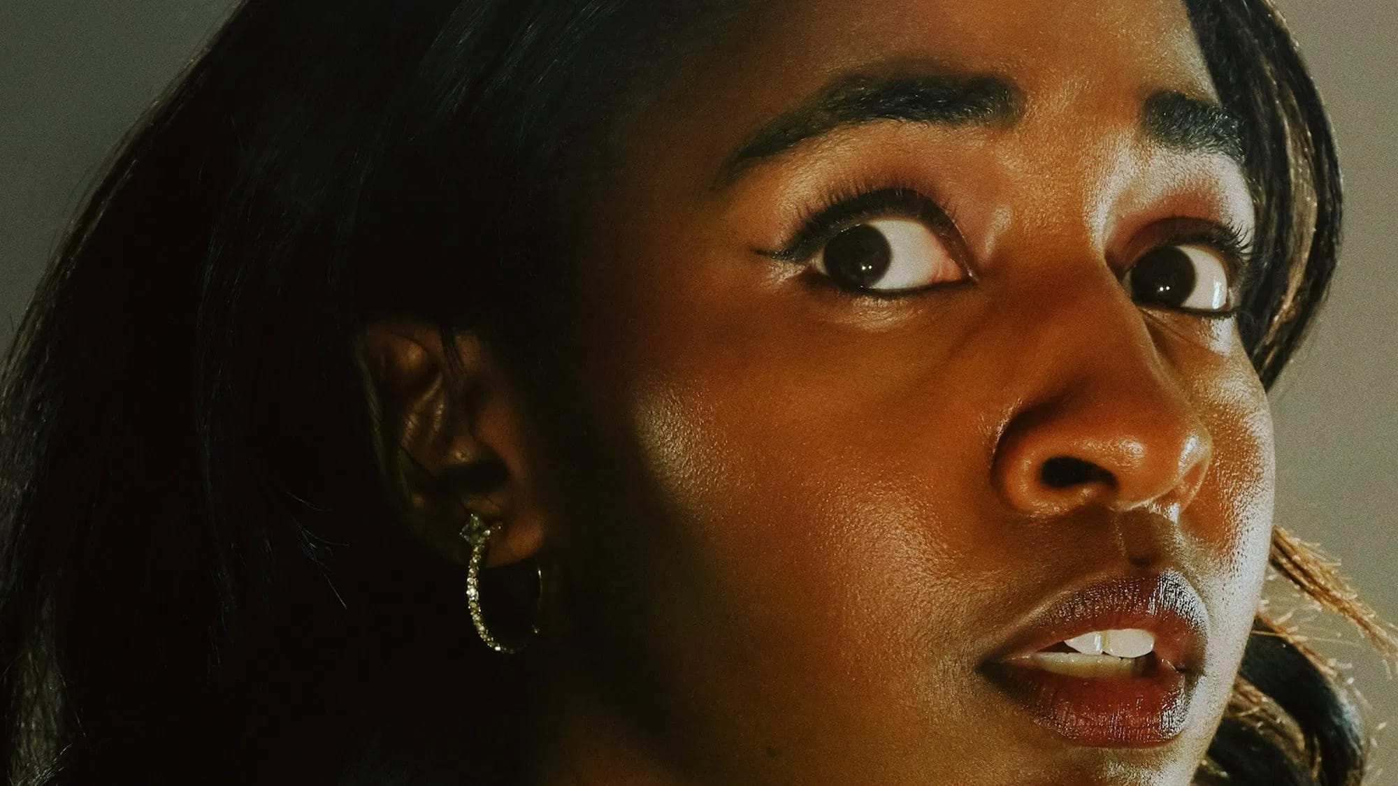 Gesehen: Opus (2025) - Farblose Pinselstrich